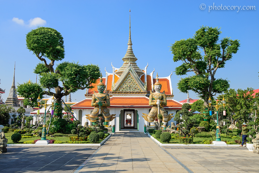 wat-arun-salle-ordination