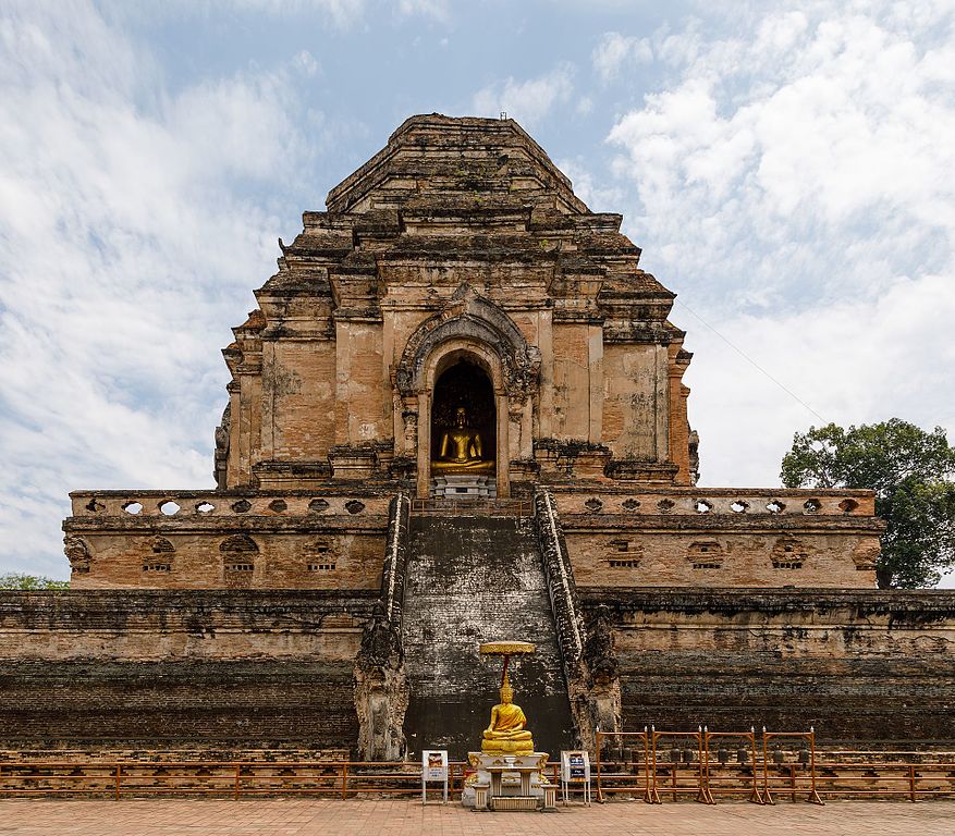 wat-chedi-luang-1