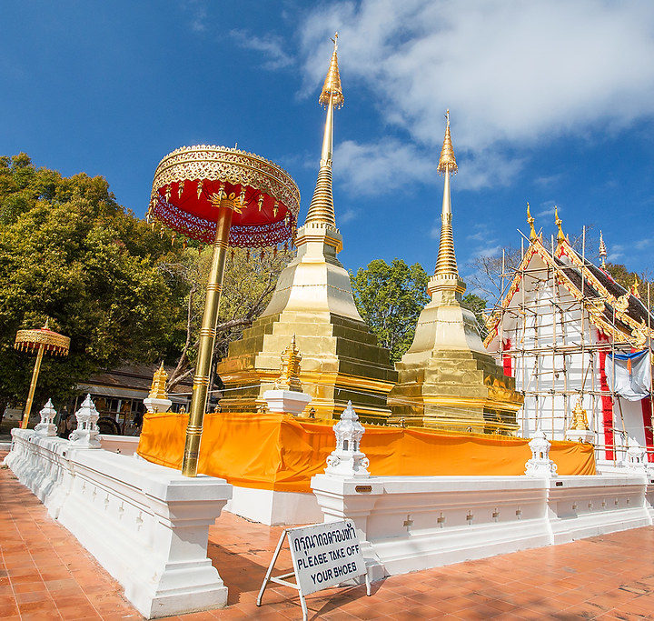Wat-Phrathat-Doi-Tung