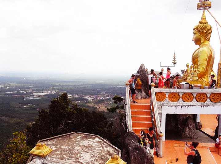 wat-tham-sua