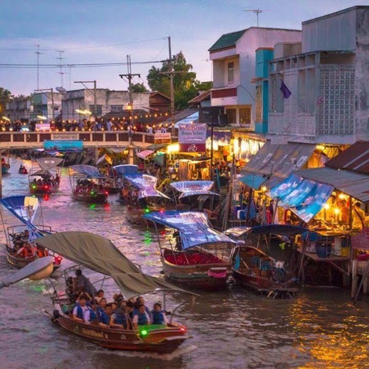 marché-flottant-dAmphawa