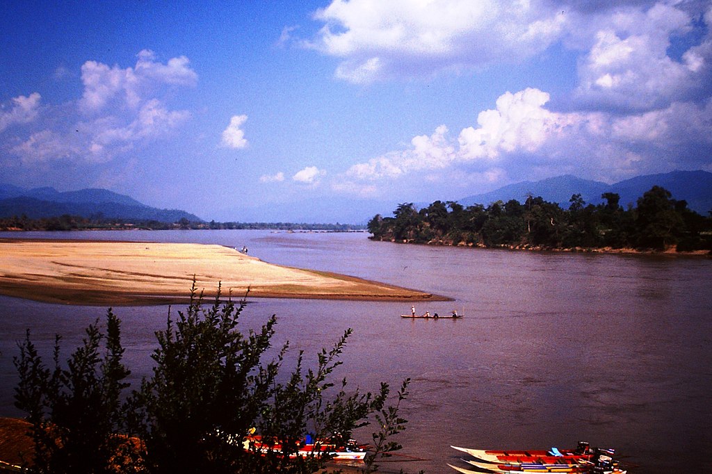 the-golden-triangle-4