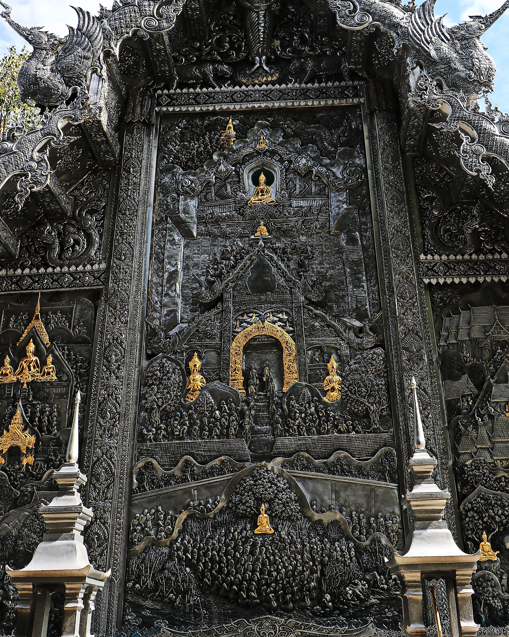 wat-sri-suphan-4