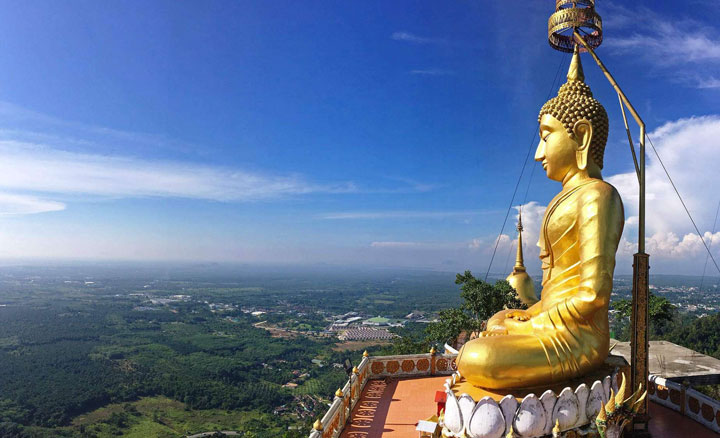 Buddha-statue-at-Tiger-Cave-Temple-in-Krabi