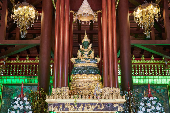 Emerald-Buddha-at-Wat-Phra-Kaew